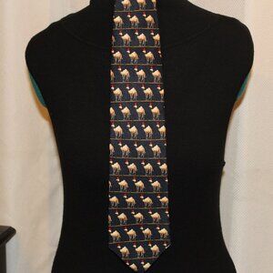 Museum Artifacts All Silk Holiday Camel geometric TIE NWT